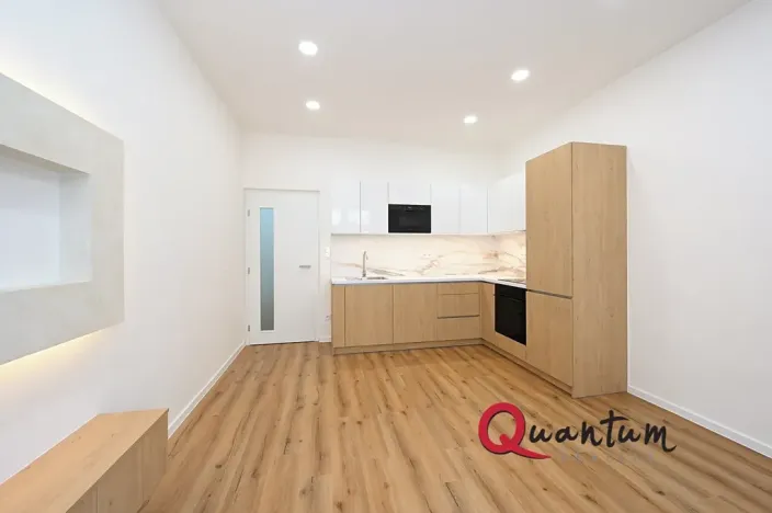 Pronájem bytu 2+kk, Praha - Žižkov, Zelenky-Hajského, 40 m2
