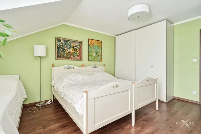 Prodej rodinného domu, Větrušice, Skalní, 158 m2