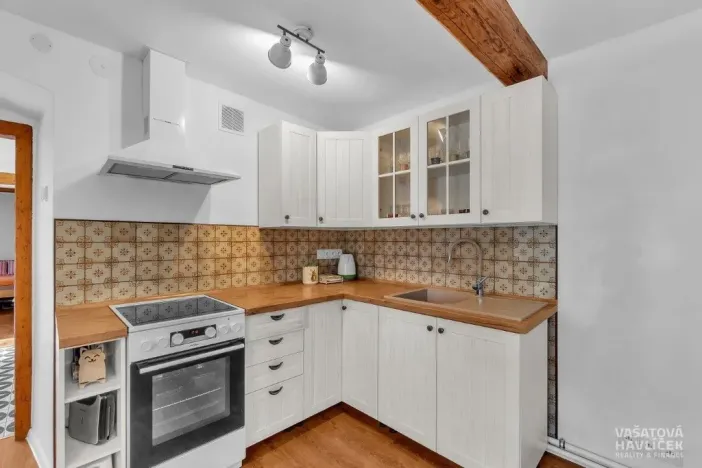 Prodej rodinného domu, Hořiněves - Žíželeves, 211 m2
