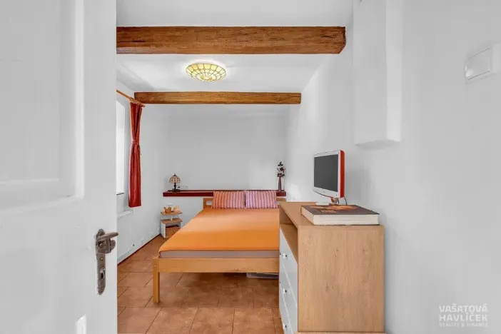 Prodej rodinného domu, Hořiněves - Žíželeves, 211 m2