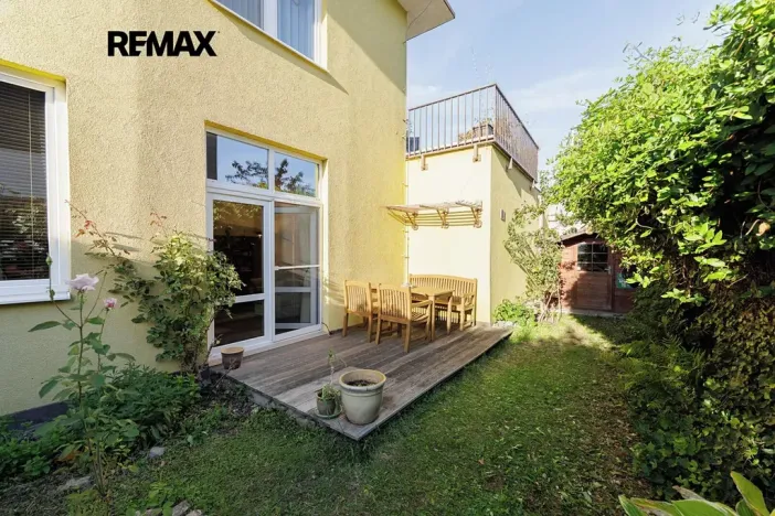 Prodej bytu 2+1, Praha - Dolní Měcholupy, Za zahradami, 85 m2