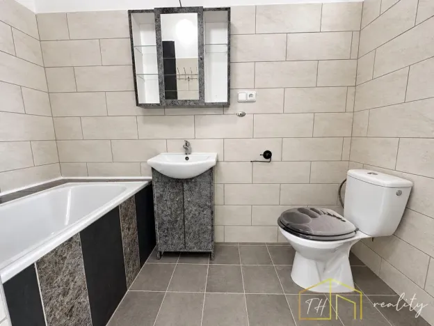 Pronájem bytu 2+1, Teplice - Řetenice, Sklářská, 70 m2