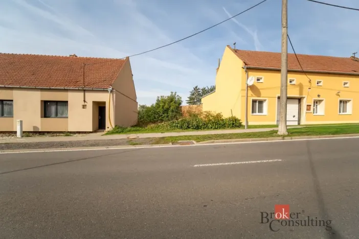 Prodej pozemku pro bydlení, Kozlany, 811 m2