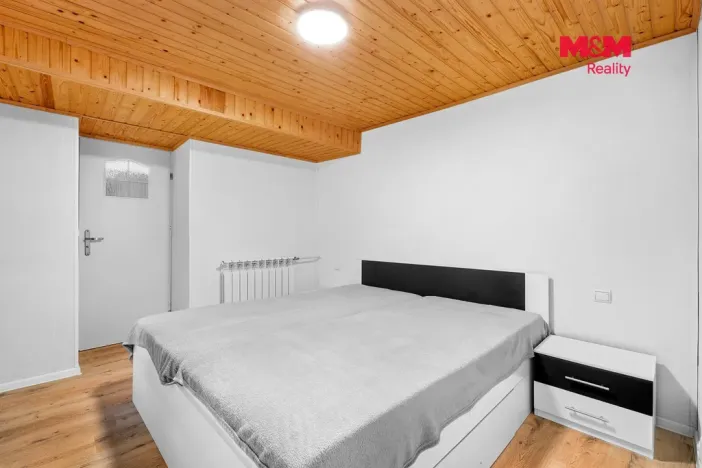 Prodej rodinného domu, Desná, U Trati, 430 m2