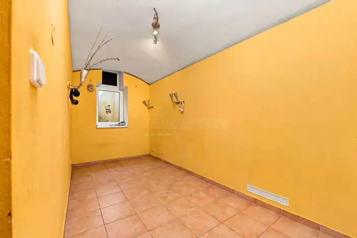 Prodej komerční nemovitosti, Plzeň, Jablonského, 164 m2