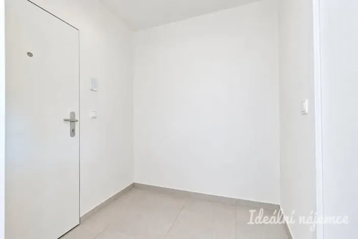 Pronájem bytu 1+kk, Brno - Trnitá, Křenová, 40 m2