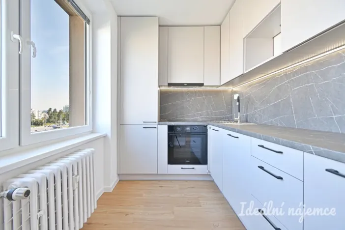 Pronájem bytu 2+1, Brno - Štýřice, Bakalovo nábřeží, 60 m2