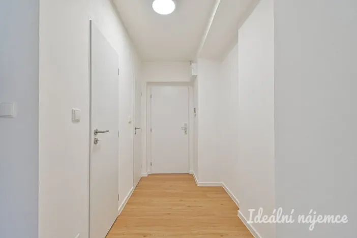 Pronájem bytu 2+1, Brno - Štýřice, Bakalovo nábřeží, 60 m2