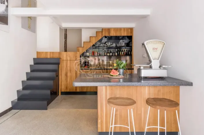 Pronájem bytu 2+kk, Praha - Bubeneč, Bubenečská, 60 m2