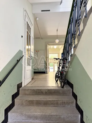 Pronájem bytu 2+kk, Praha - Bubeneč, Bubenečská, 60 m2