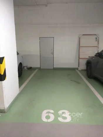 Pronájem garážového stání, Praha - Hloubětín, Modrého, 16 m2