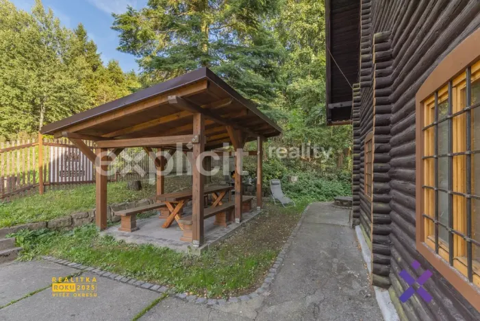 Prodej chaty, Bystřice pod Lopeníkem, 172 m2