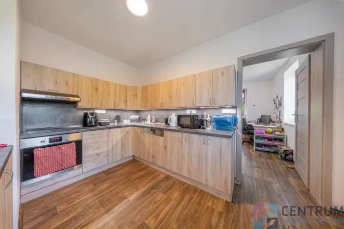 Prodej výrobních prostor, Veselá, 265 m2