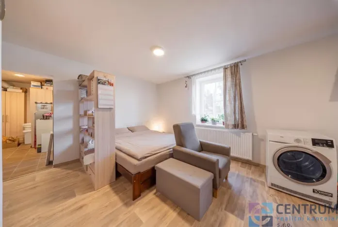Prodej výrobních prostor, Veselá, 265 m2