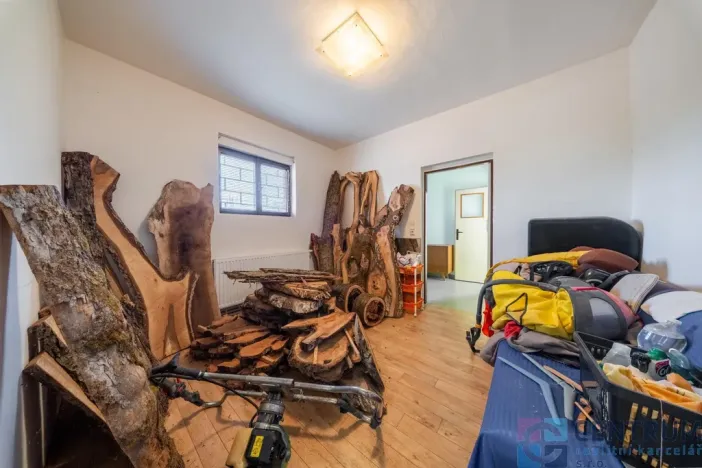 Prodej výrobních prostor, Veselá, 265 m2