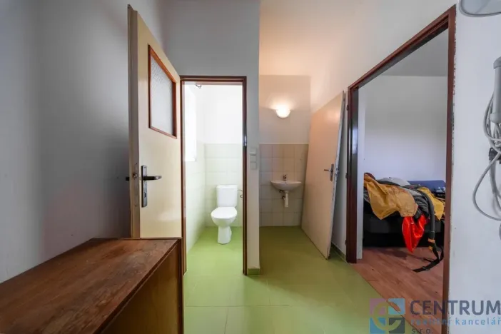 Prodej výrobních prostor, Veselá, 265 m2