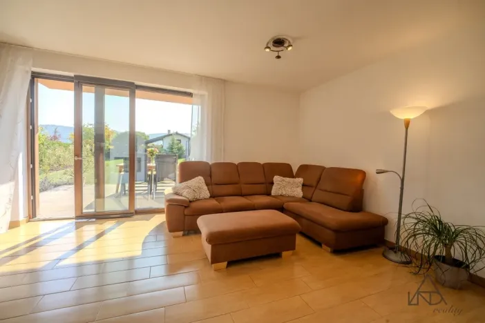Prodej rodinného domu, Králův Dvůr, Plzeňská, 201 m2