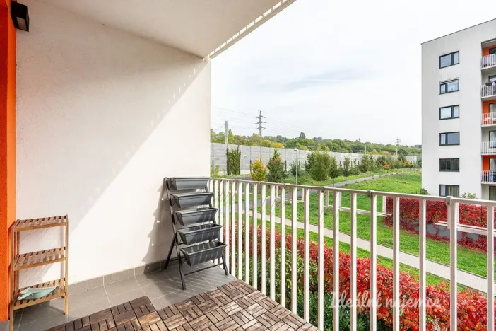 Pronájem bytu 3+kk, Praha - Vysočany, Strnadových, 89 m2
