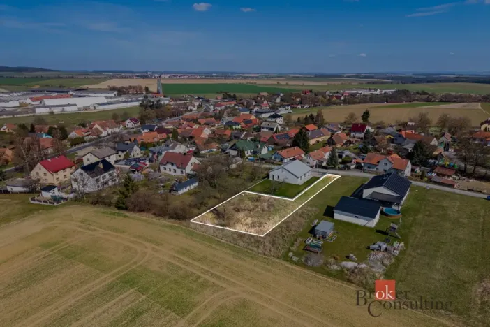 Prodej pozemku pro bydlení, Výrov, 787 m2