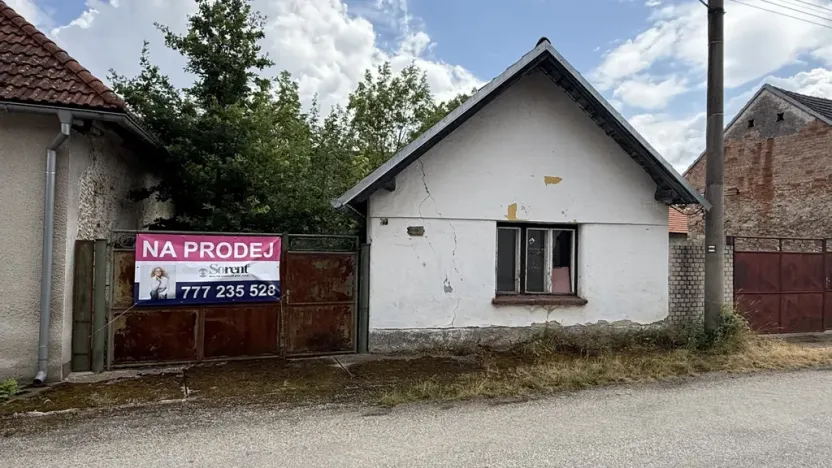 Prodej rodinného domu, Radomyšl - Láz, 90 m2
