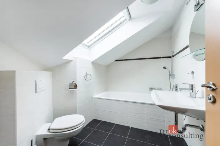 Prodej bytu 3+kk, Praha - Suchdol, Suchdolské náměstí, 101 m2