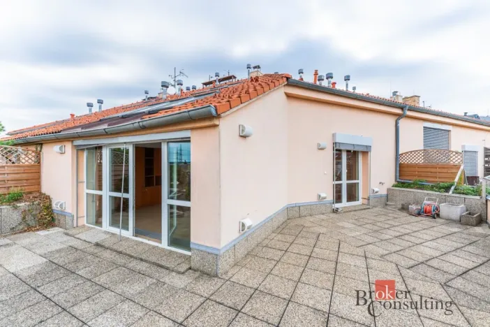 Prodej bytu 3+kk, Praha - Suchdol, Suchdolské náměstí, 101 m2
