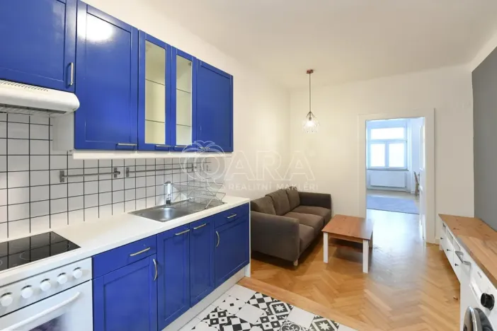 Pronájem bytu 2+kk, Praha - Nusle, Táborská, 56 m2