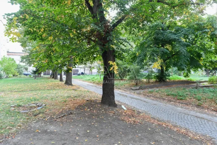 Pronájem bytu 2+kk, Praha - Nusle, Táborská, 56 m2