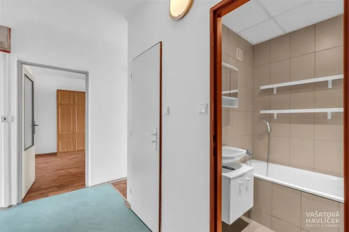 Prodej bytu 3+1, Hradec Králové - Moravské Předměstí, Formánkova, 80 m2