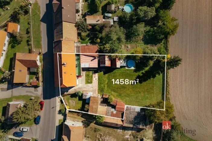Prodej rodinného domu, Běrunice, Hlavní, 220 m2