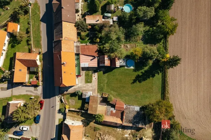 Prodej rodinného domu, Běrunice, Hlavní, 220 m2
