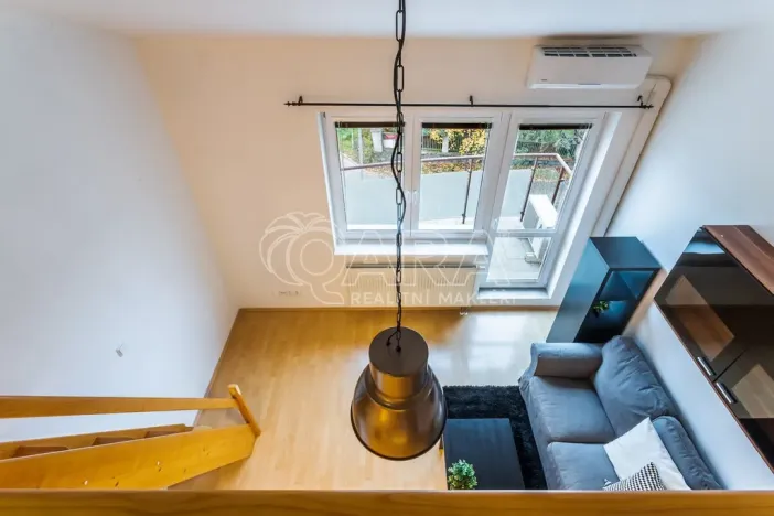 Pronájem bytu 1+kk, Dolní Břežany, Ke Kapličce, 30 m2