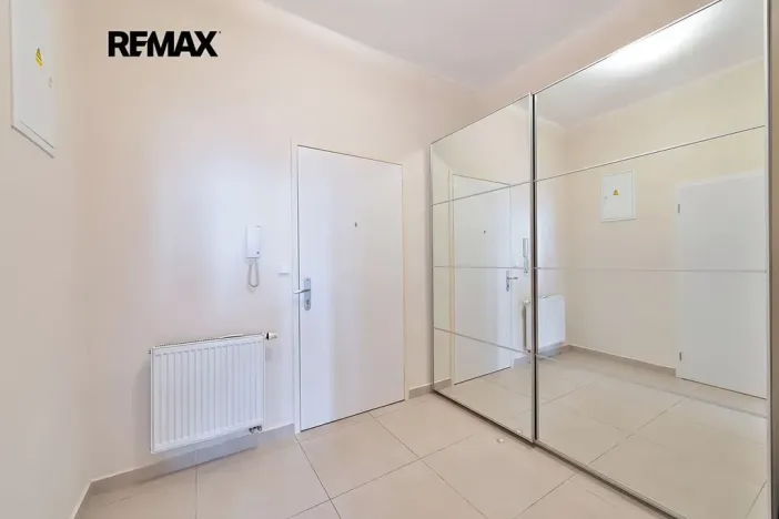 Prodej bytu 2+kk, Praha - Vršovice, 28. pluku, 51 m2