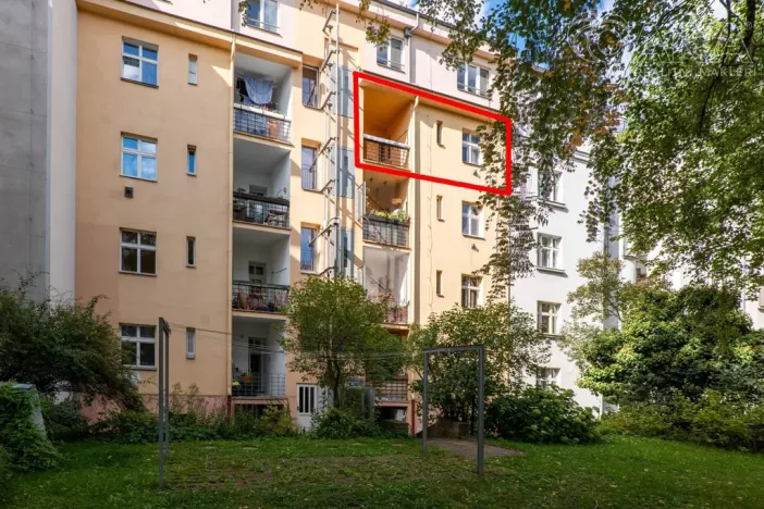 Prodej bytu 3+1, Praha - Bubeneč, N. A. Někrasova, 84 m2