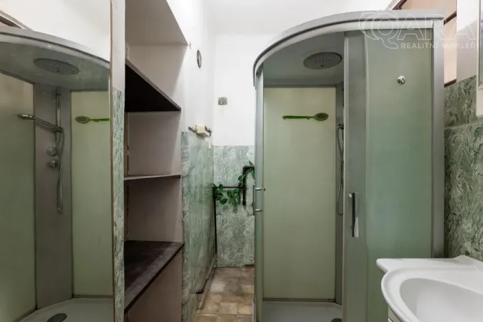 Prodej bytu 3+1, Praha - Bubeneč, N. A. Někrasova, 84 m2