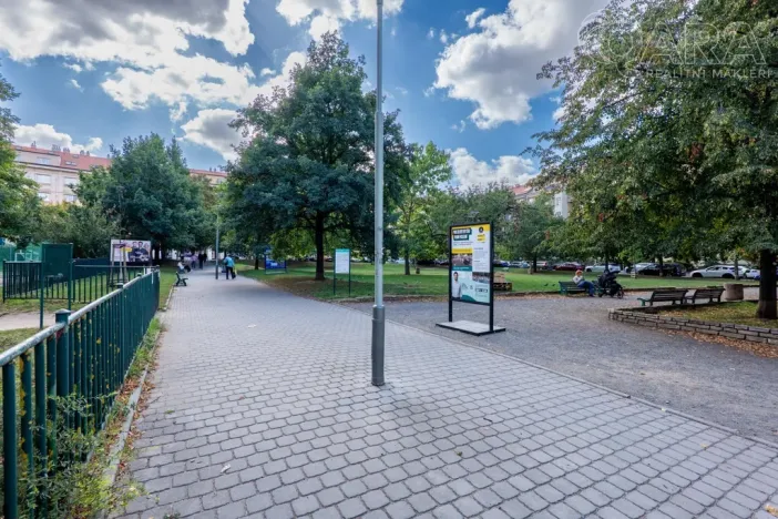 Prodej bytu 3+1, Praha - Bubeneč, N. A. Někrasova, 84 m2