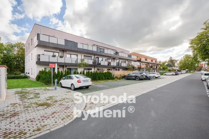 Prodej bytu 2+kk, Kralupy nad Vltavou - Lobeček, J. Wolkera, 58 m2