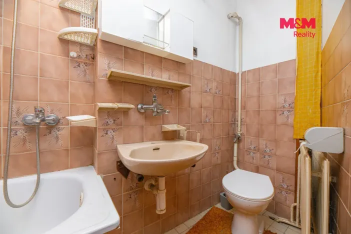 Prodej bytu 3+1, Hronov, Jiráskova, 73 m2