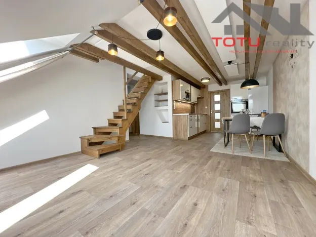 Pronájem bytu 3+kk, Jaroměř, Královédvorská, 66 m2