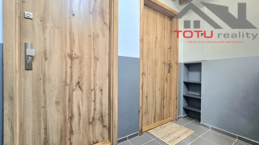 Pronájem bytu 3+kk, Jaroměř, Královédvorská, 66 m2