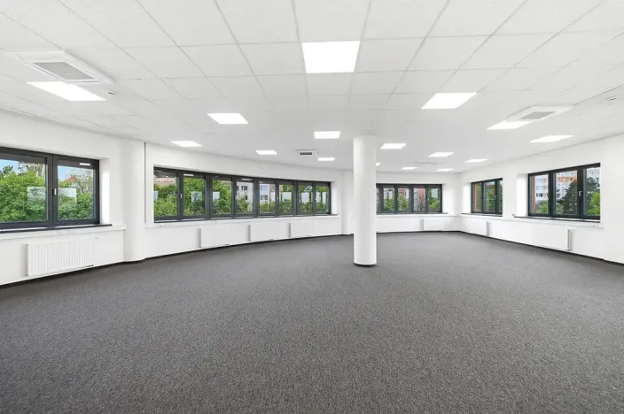 Pronájem kanceláře, Mělník, Bezručova, 126 m2