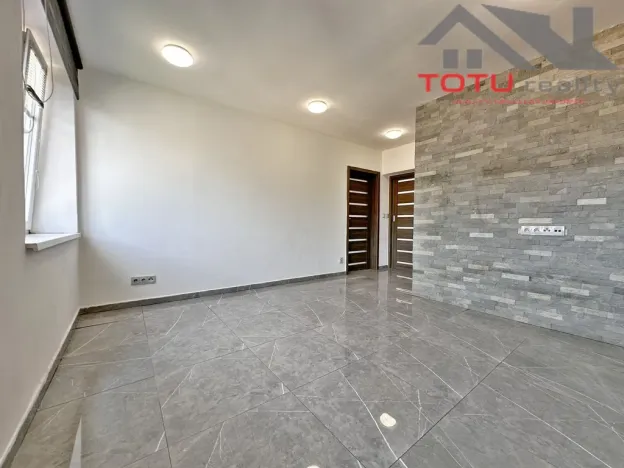 Pronájem bytu 3+1, Trutnov, Voletinská, 86 m2