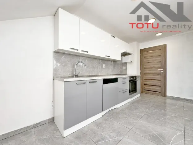 Pronájem bytu 3+1, Trutnov, Voletinská, 88 m2