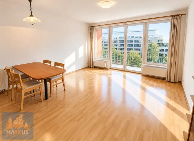 Pronájem bytu 2+kk, Praha - Strašnice, Názovská, 63 m2