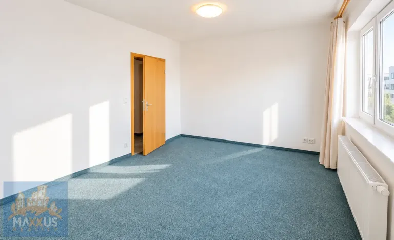 Pronájem bytu 2+kk, Praha - Strašnice, Názovská, 63 m2