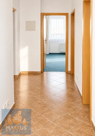 Pronájem bytu 2+kk, Praha - Strašnice, Názovská, 63 m2