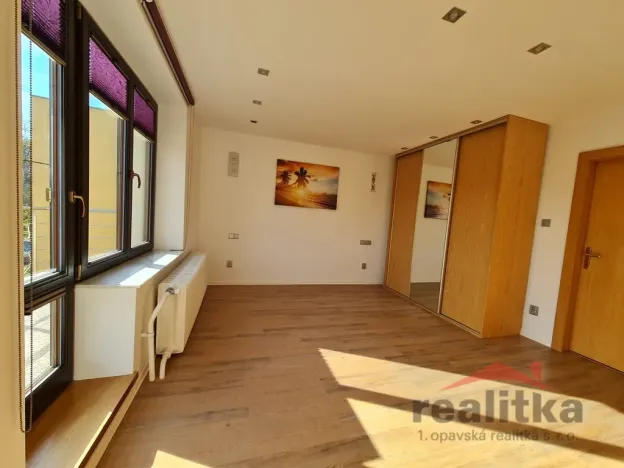 Pronájem bytu 2+1, Opava - Kateřinky, Rolnická, 84 m2