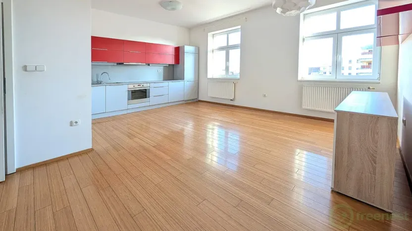 Pronájem bytu 2+kk, Pardubice, K Višňovce, 50 m2