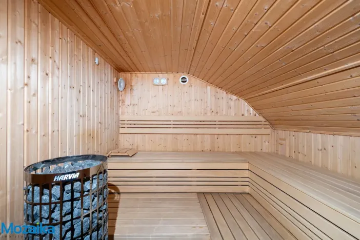 Prodej rodinného domu, Brno - Dolní Heršpice, Jižní náměstí, 340 m2