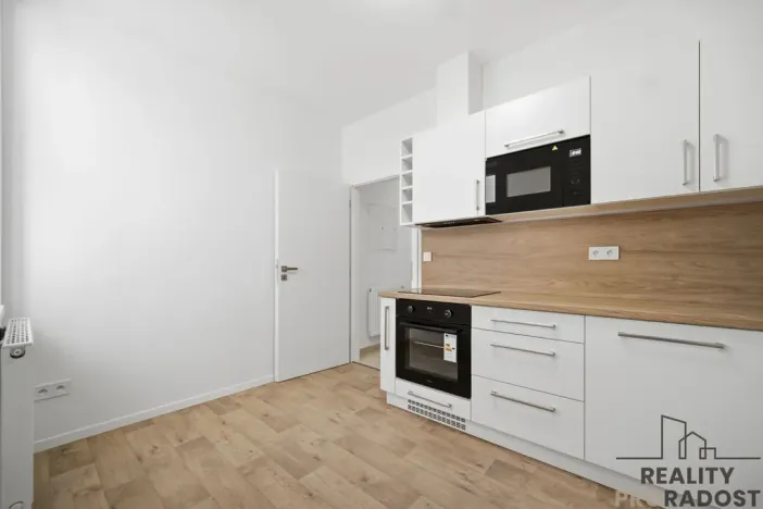 Pronájem bytu 1+1, Pardubice, Teplého, 35 m2